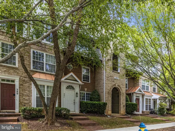 $2,650 | 353 A Fallsgrove Drive, Unit 51, Rockville, MD 20850