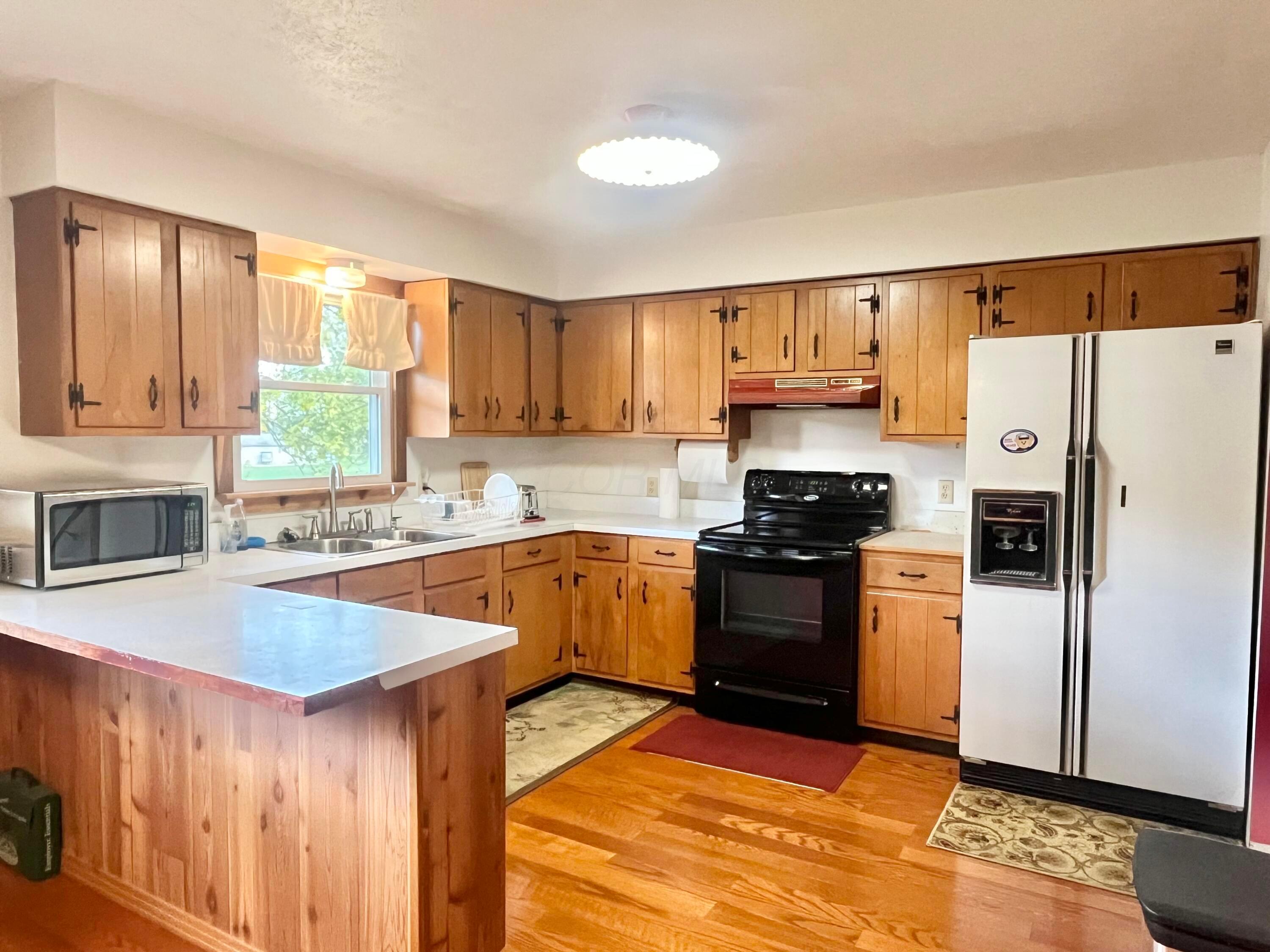 1295 Quarry Road Southeast Lancaster, OH 43130 - Photo 6 of 22 IMG_6112