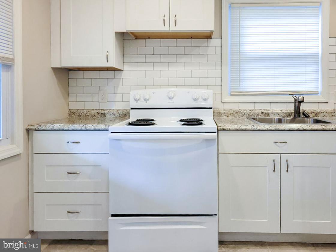 4 Oliver Road Landing, NJ 07850 - Photo 11 of 24