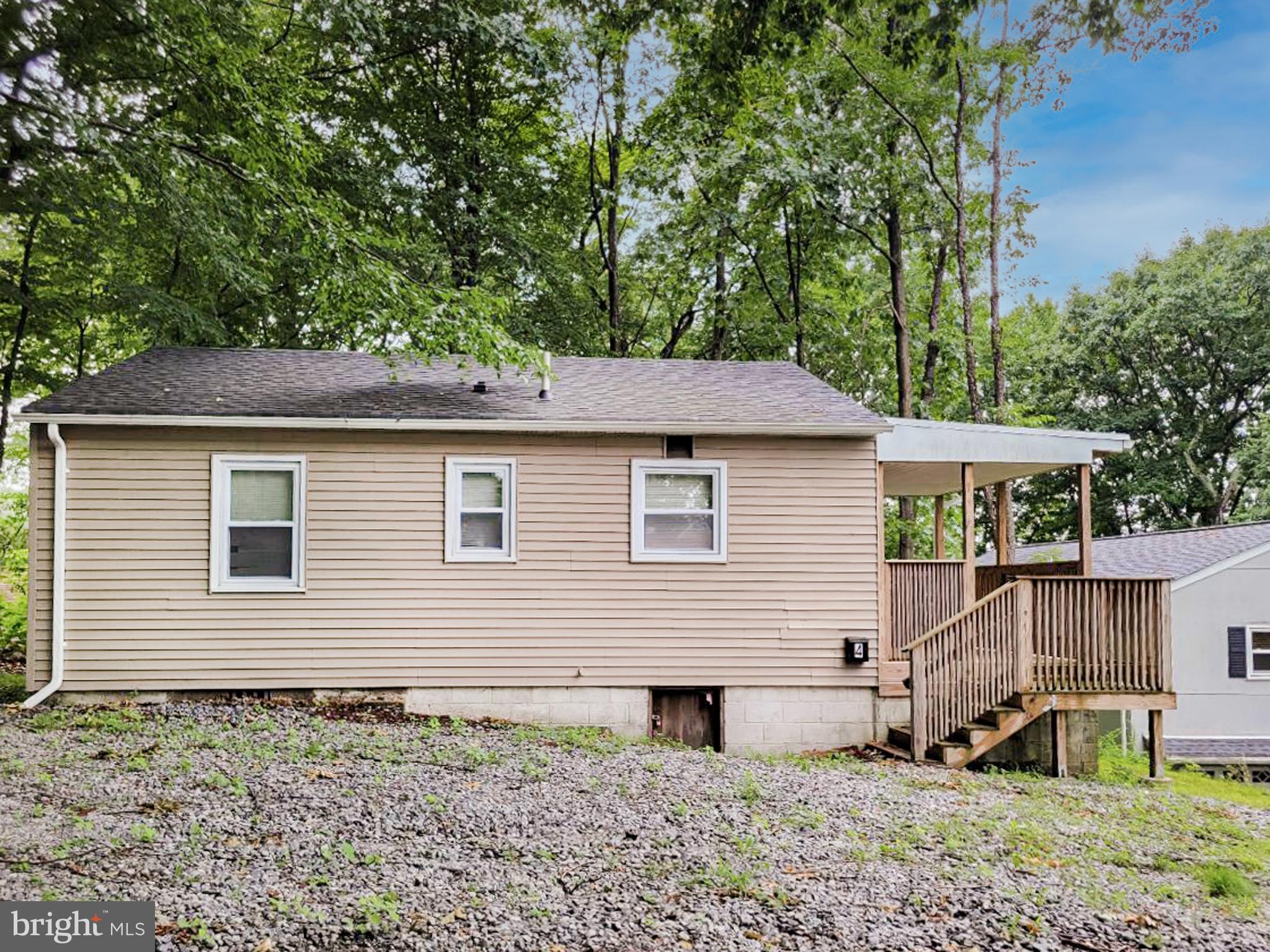 4 Oliver Road Landing, NJ 07850 - Photo 3 of 24