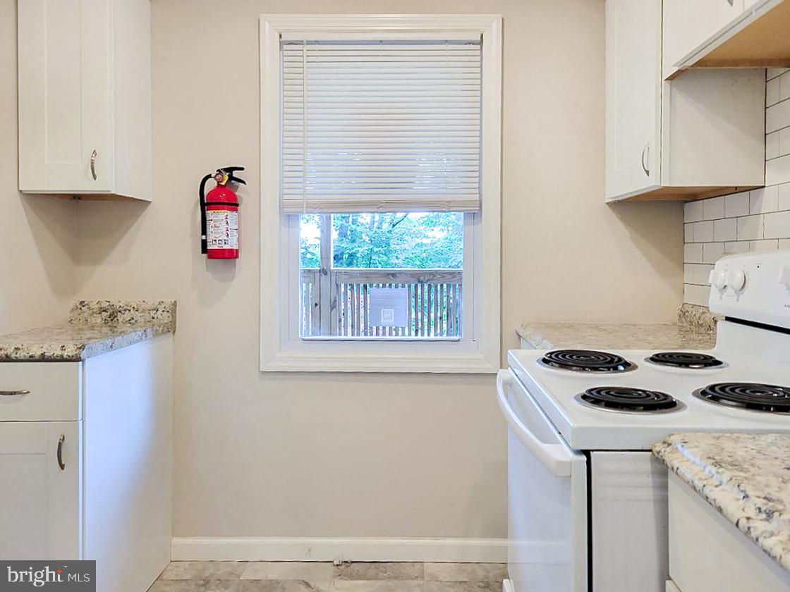 4 Oliver Road Landing, NJ 07850 - Photo 10 of 24