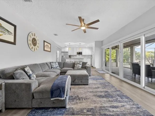 $775,000 | 6349 Spanish Main Drive, Apollo Beach, FL 33572