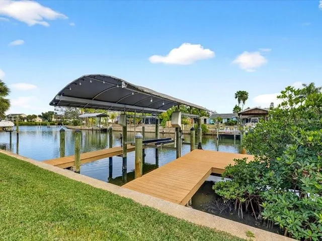 $775,000 | 6349 Spanish Main Drive, Apollo Beach, FL 33572