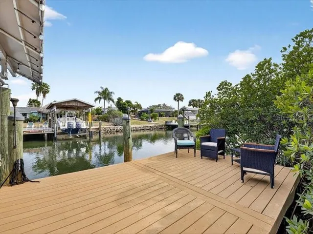 $775,000 | 6349 Spanish Main Drive, Apollo Beach, FL 33572