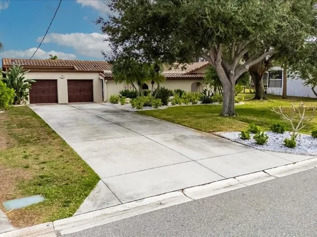 $775,000 | 6349 Spanish Main Drive, Apollo Beach, FL 33572