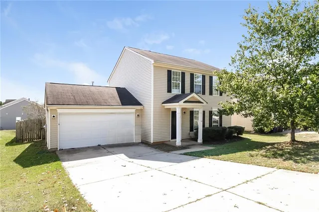 $1,715 | 140 Denby Drive, Winston-Salem, NC 27107