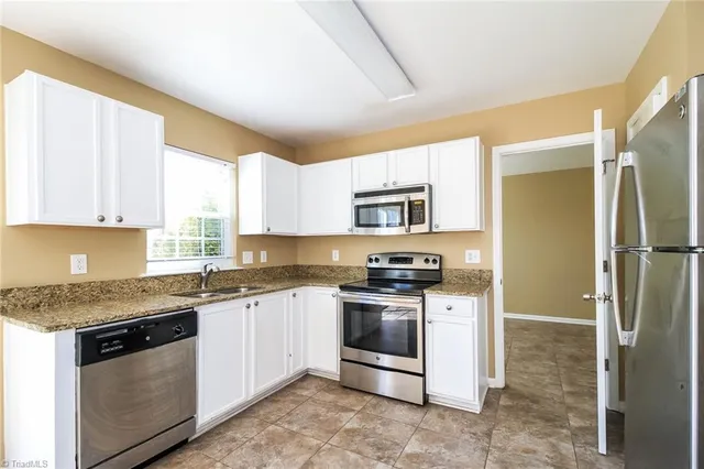 $1,715 | 140 Denby Drive, Winston-Salem, NC 27107