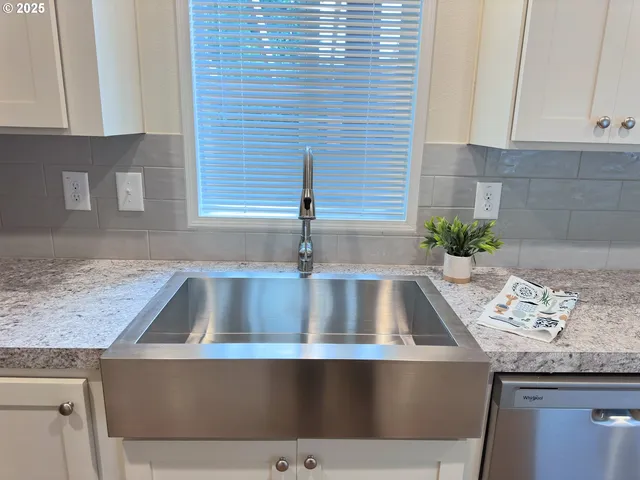 a close view of sink and tap