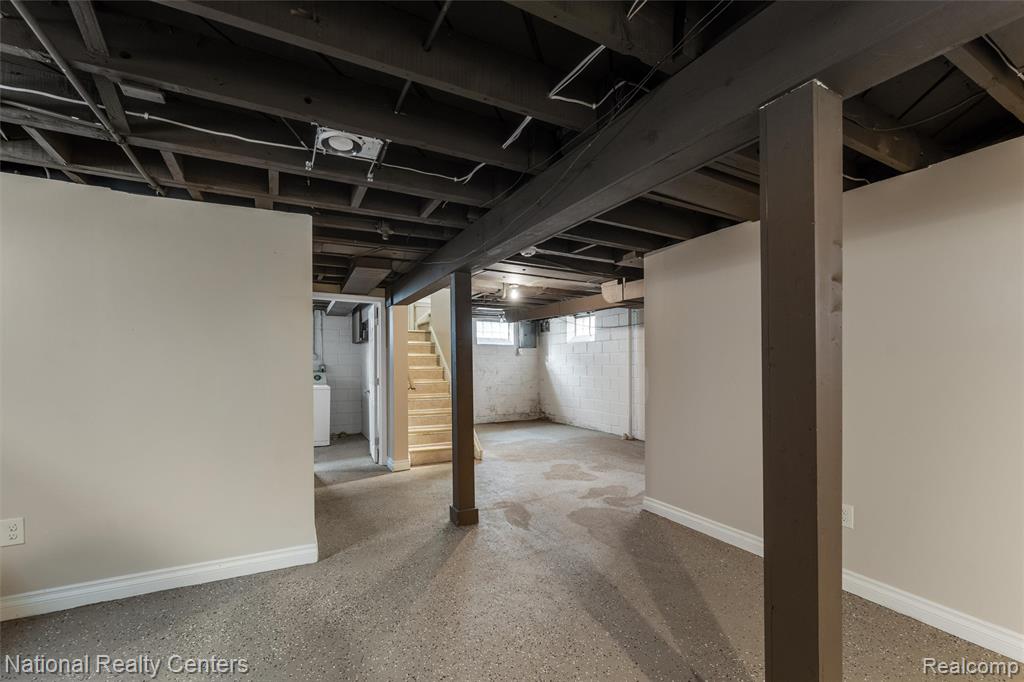 5525 Cadieux Road Detroit, MI 48224 - Photo 15 of 19