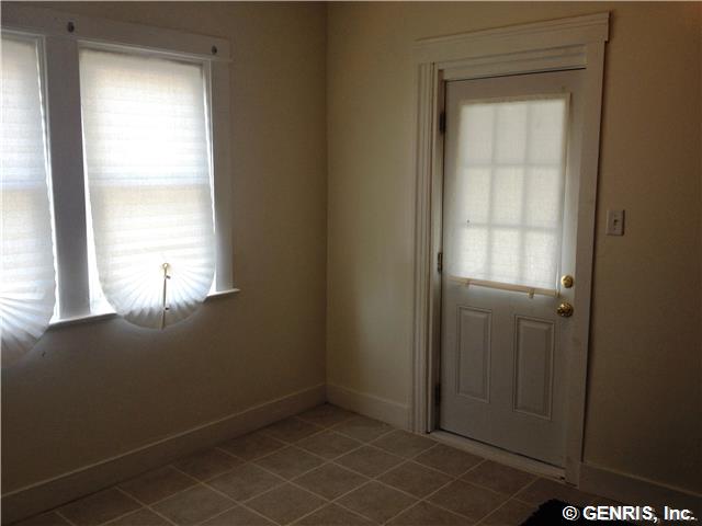 426 Magnolia Street Rochester, NY 14611 - Photo 4 of 12 Breakfast Room
