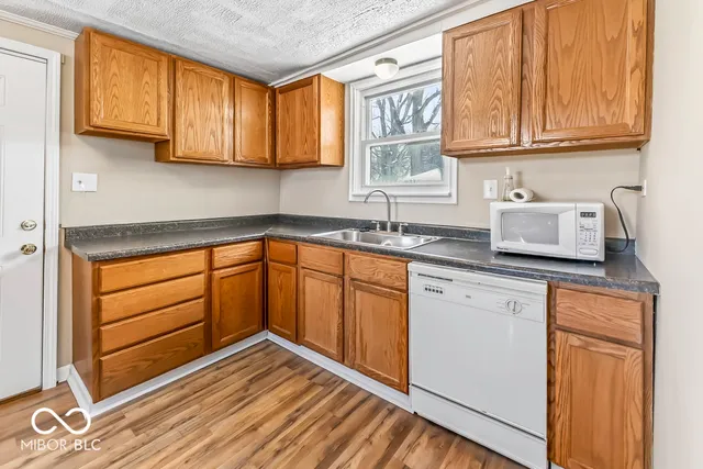 $195,000 | 101 South Church Street, Brooklyn, IN 46111