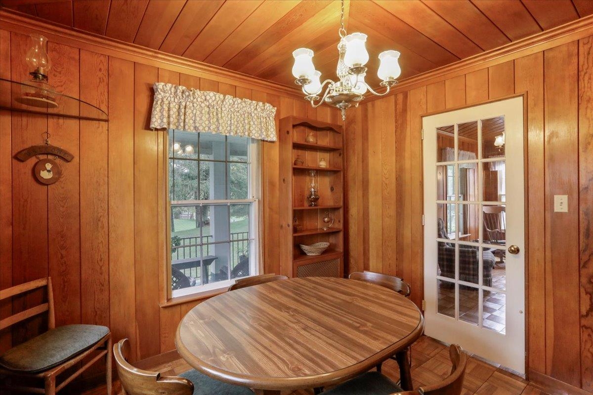 12481 Supinlick Ridge Road Edinburg, VA 22824 - Photo 8 of 75