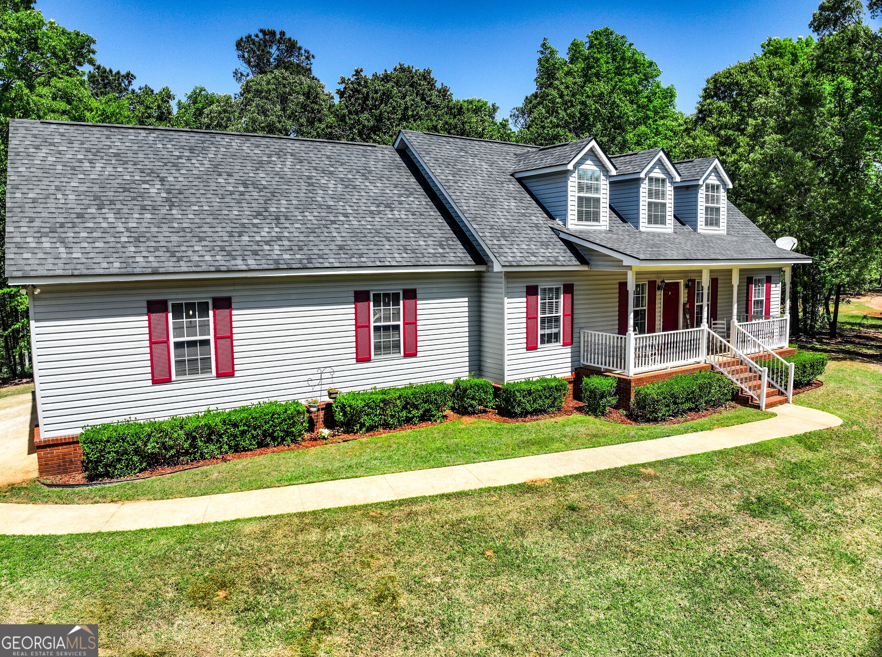 5280 Judge Brown Road Valley, AL 36854 - Photo 2 of 31