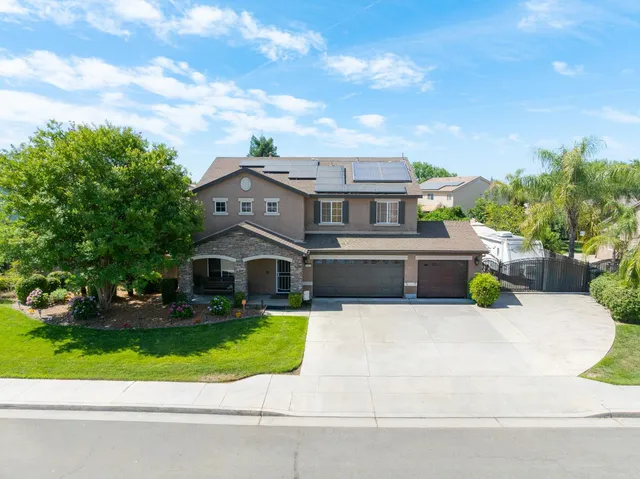 $550,000 | 6165 East Heaton Avenue, Fresno, CA 93727