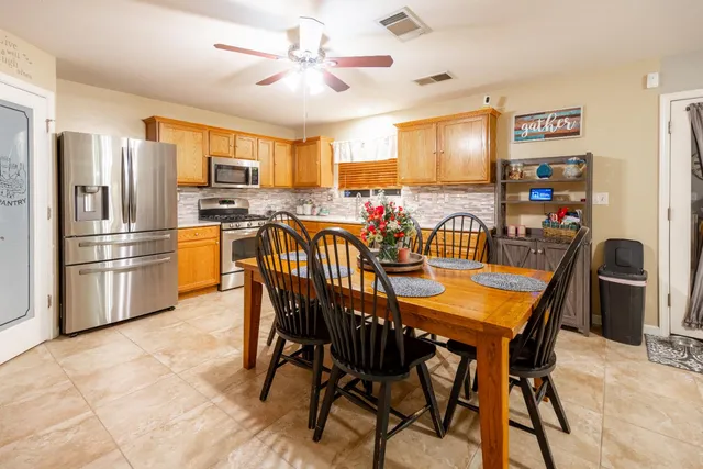 $550,000 | 6165 East Heaton Avenue, Fresno, CA 93727