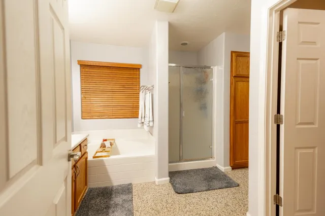 $550,000 | 6165 East Heaton Avenue, Fresno, CA 93727