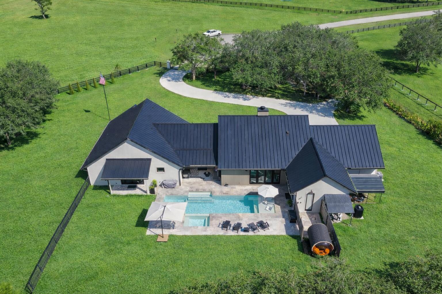 1955 Southeast 137th Way Okeechobee, FL 34974 - Photo 44 of 48 7F444C78-9521-4544-81D5-8E5D46AF99E1