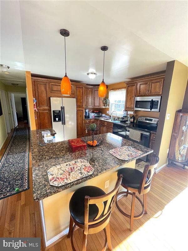 6812 Ben Franklin Road Springfield, VA 22150 - Photo 2 of 8