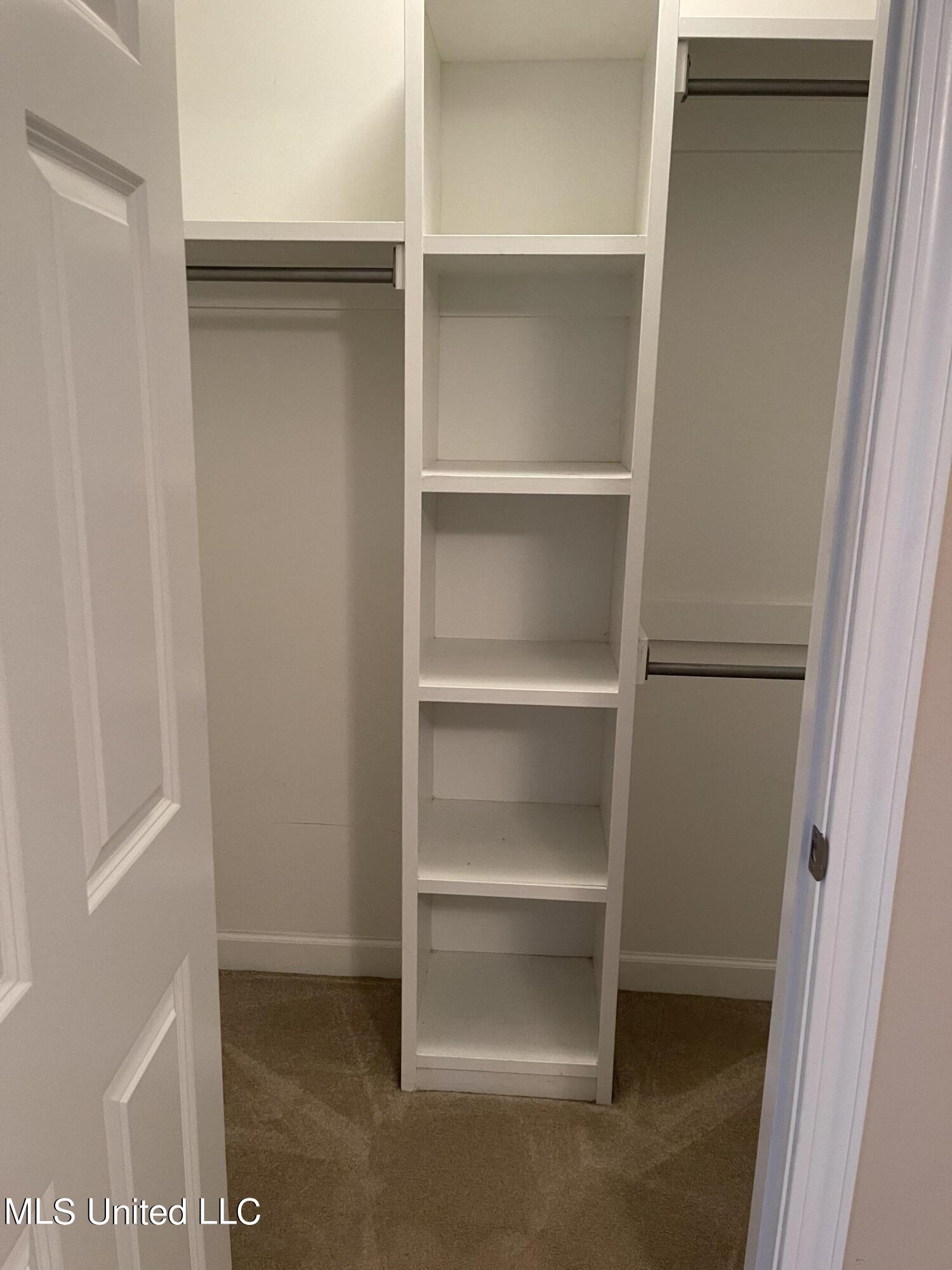 1805 Geerkin Street, Unit 7 Pascagoula, MS 39581 - Photo 18 of 22 IMG_0868