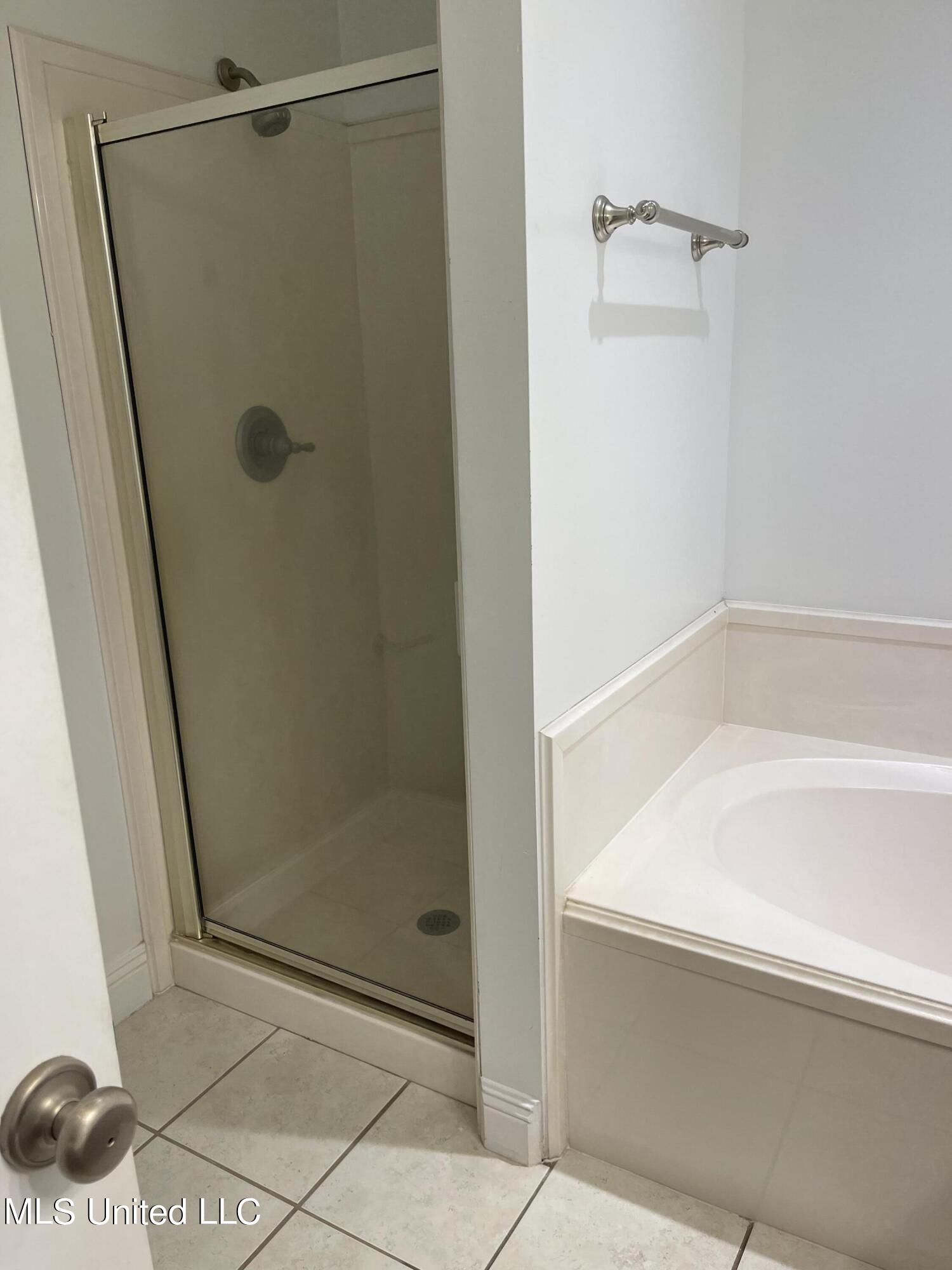 1805 Geerkin Street, Unit 7 Pascagoula, MS 39581 - Photo 21 of 22 IMG_0852