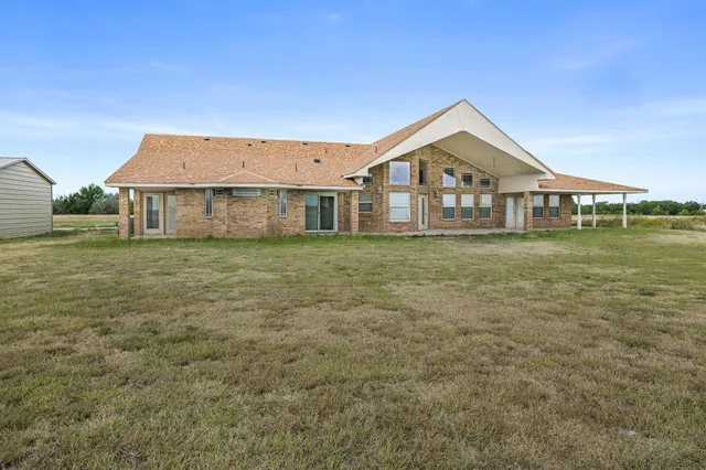 $589,900 | 915 South Tignor Street, Pampa, TX 79065