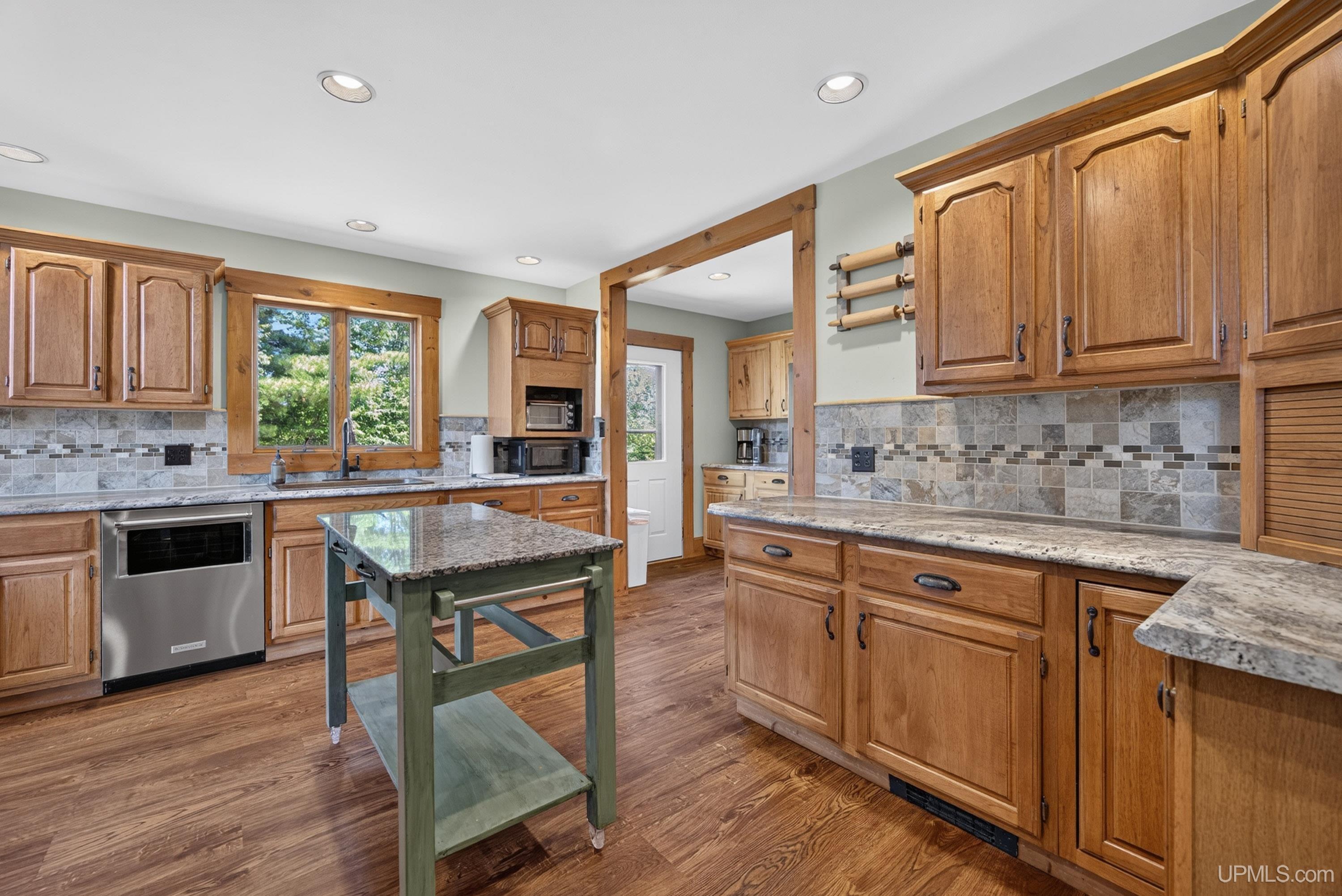 4042 5 Mile Pt Road Allouez, MI 49805 - Photo 12 of 84