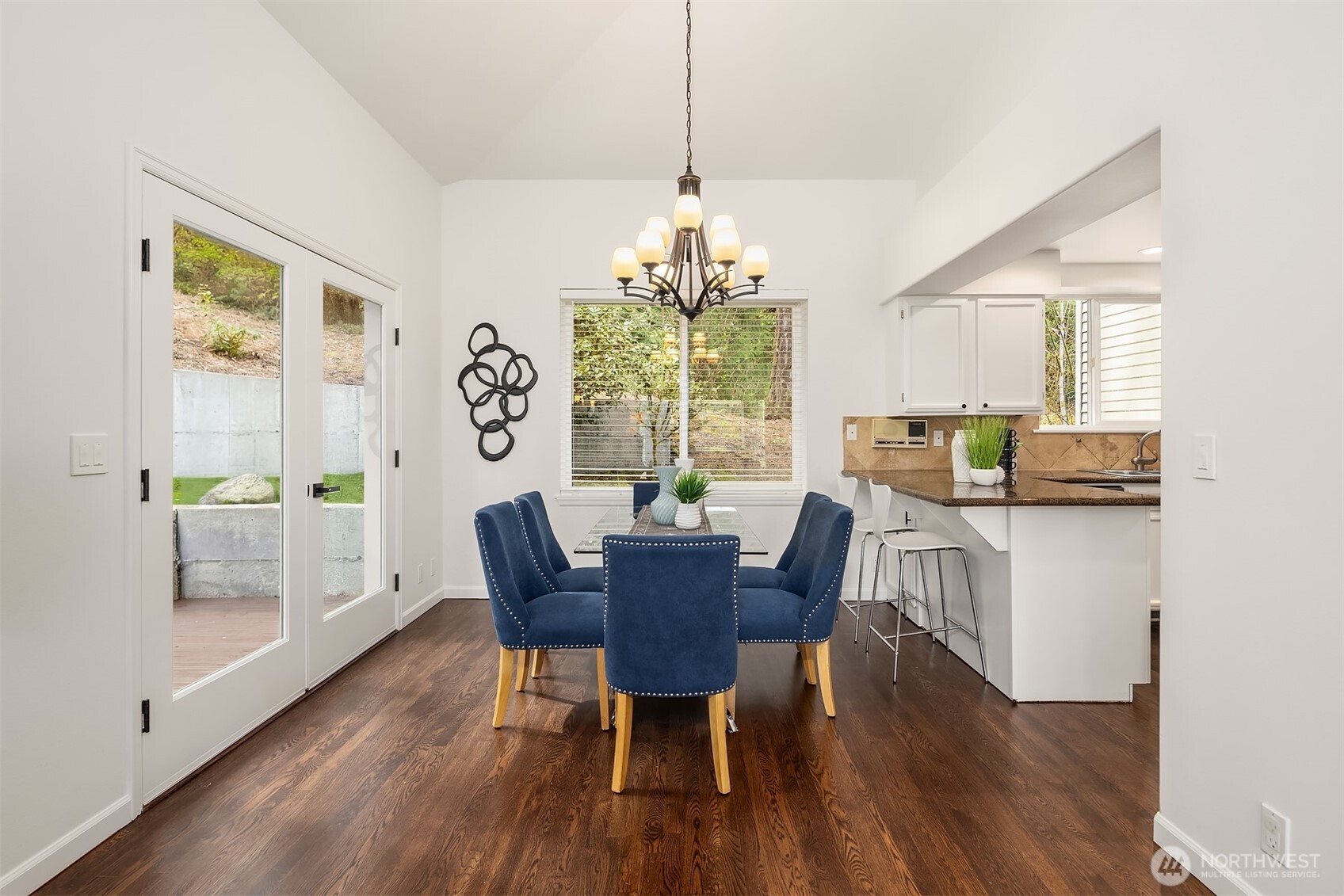 9215 Odin Way Bothell, WA 98011 - Photo 13 of 36