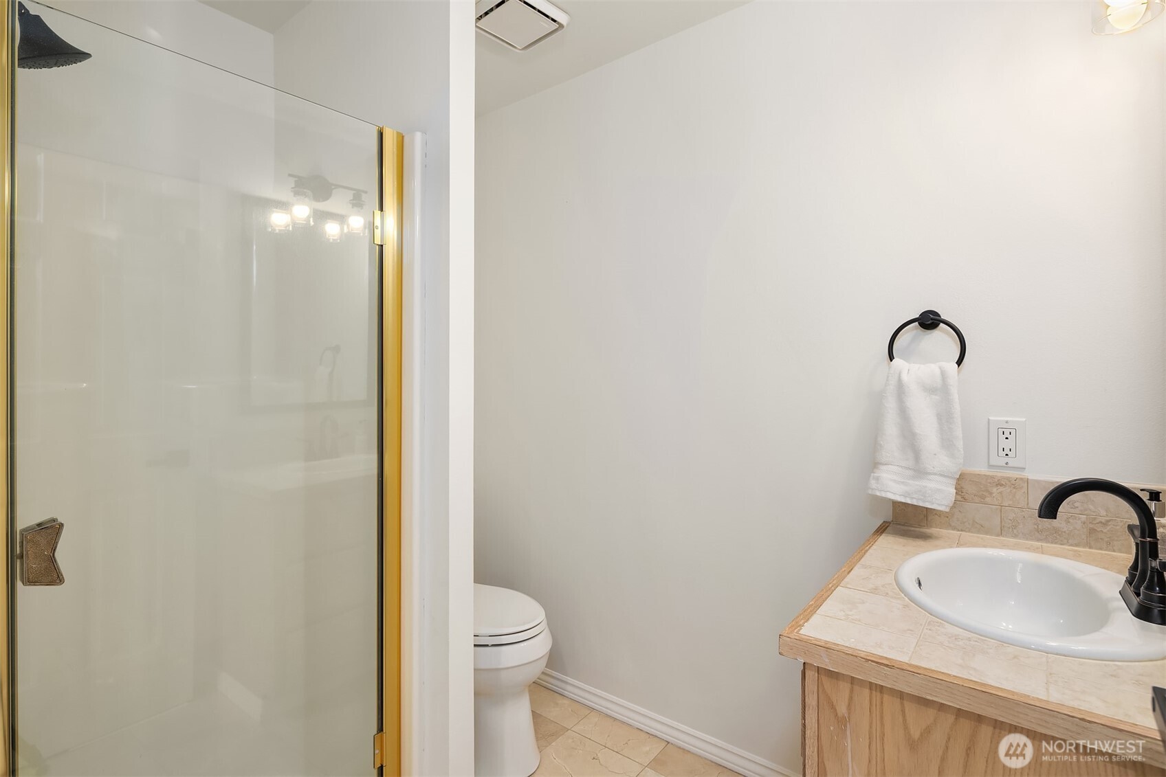 9215 Odin Way Bothell, WA 98011 - Photo 33 of 36