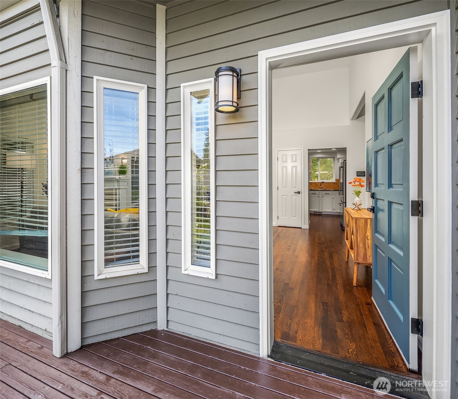 9215 Odin Way Bothell, WA 98011 - Photo 5 of 36