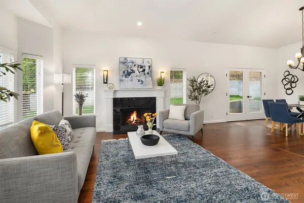 $1,200,000 | 9215 Odin Way, Bothell, WA 98011