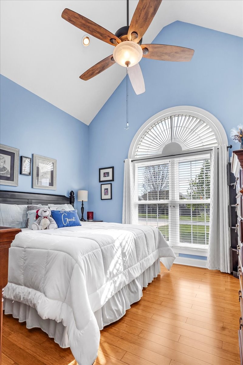190 Stonegate Drive Smithville, TN 37166 - Photo 47 of 71 a bedroom with a large bed and a large window