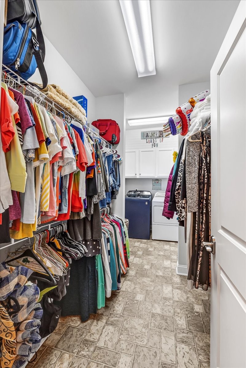 190 Stonegate Drive Smithville, TN 37166 - Photo 50 of 71 a view of walk in closet with clothes