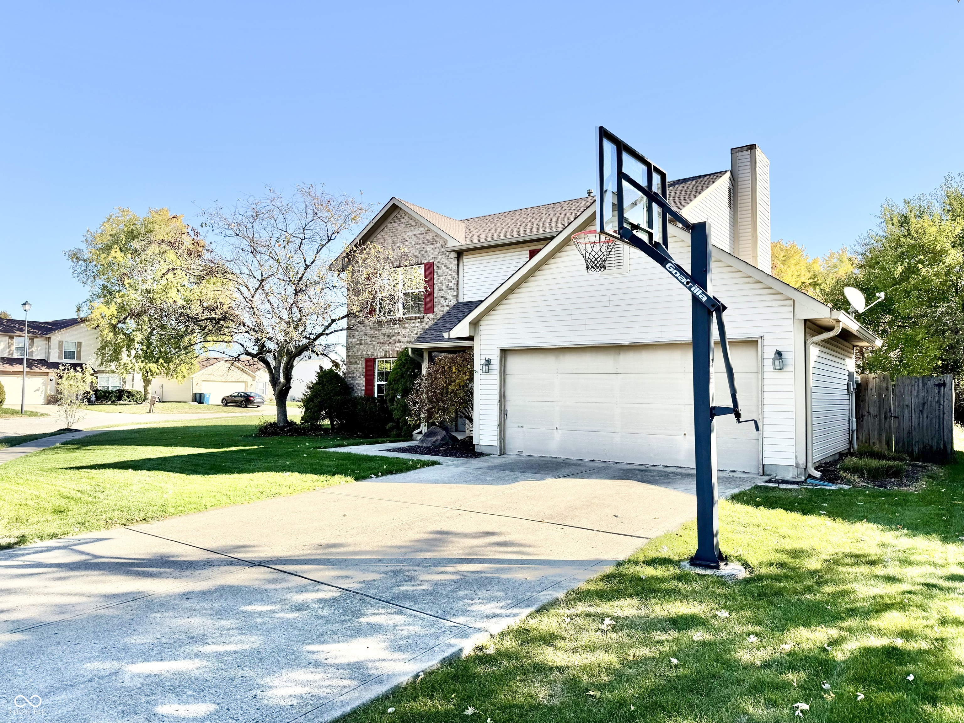 12959 Shandon Lane Fishers, IN 46038 - Photo 2 of 33