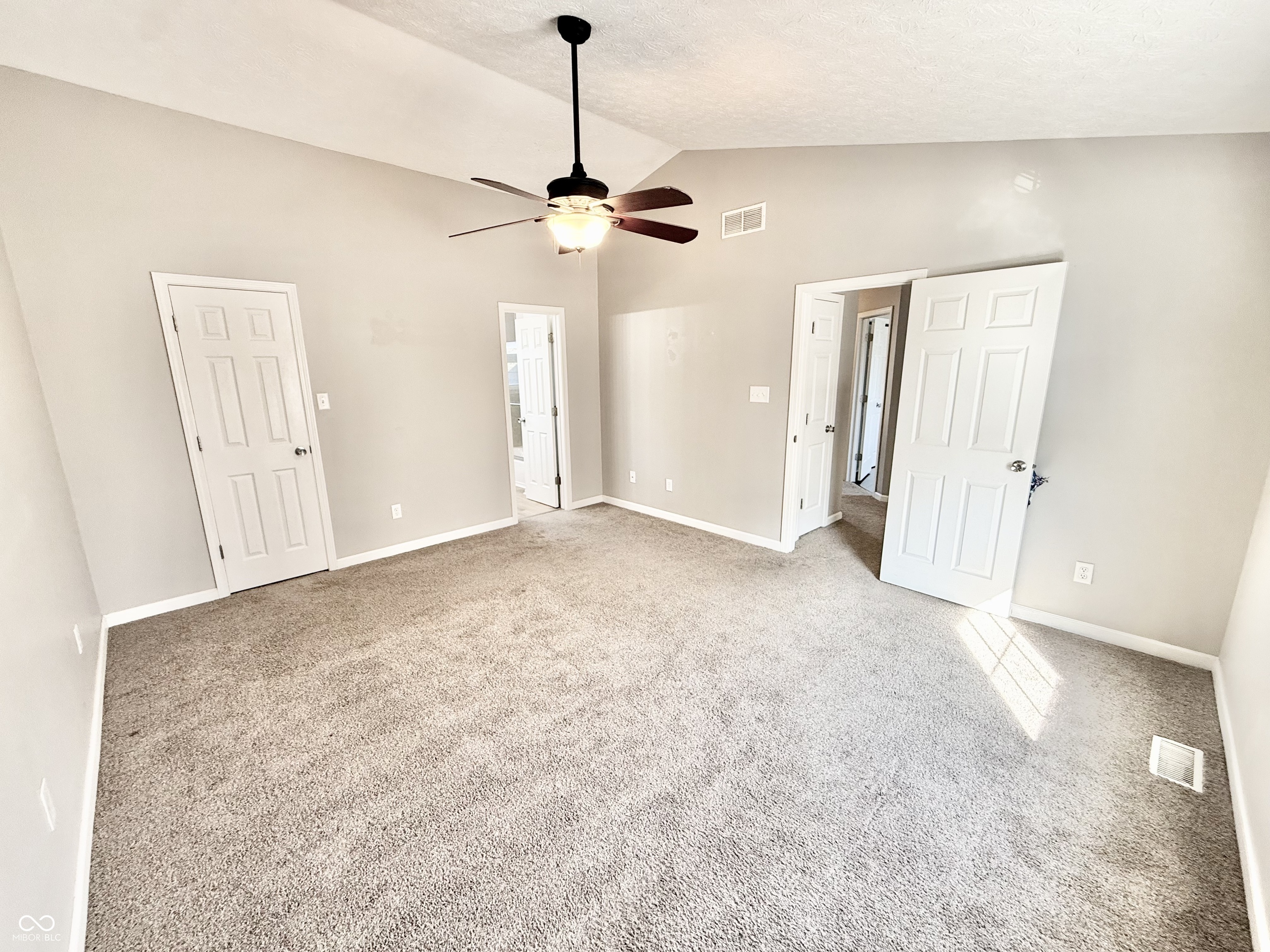 12959 Shandon Lane Fishers, IN 46038 - Photo 26 of 33