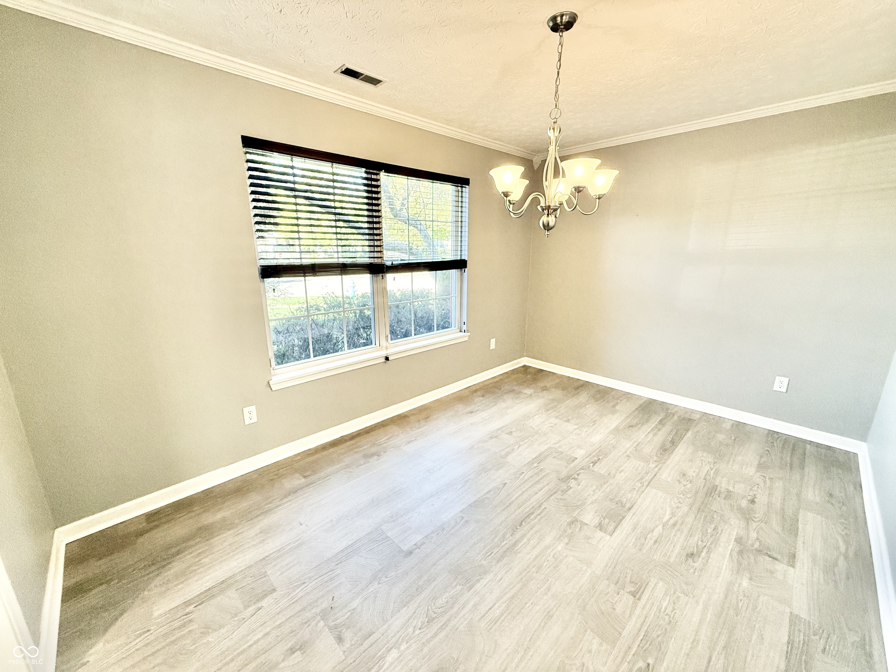 12959 Shandon Lane Fishers, IN 46038 - Photo 7 of 33