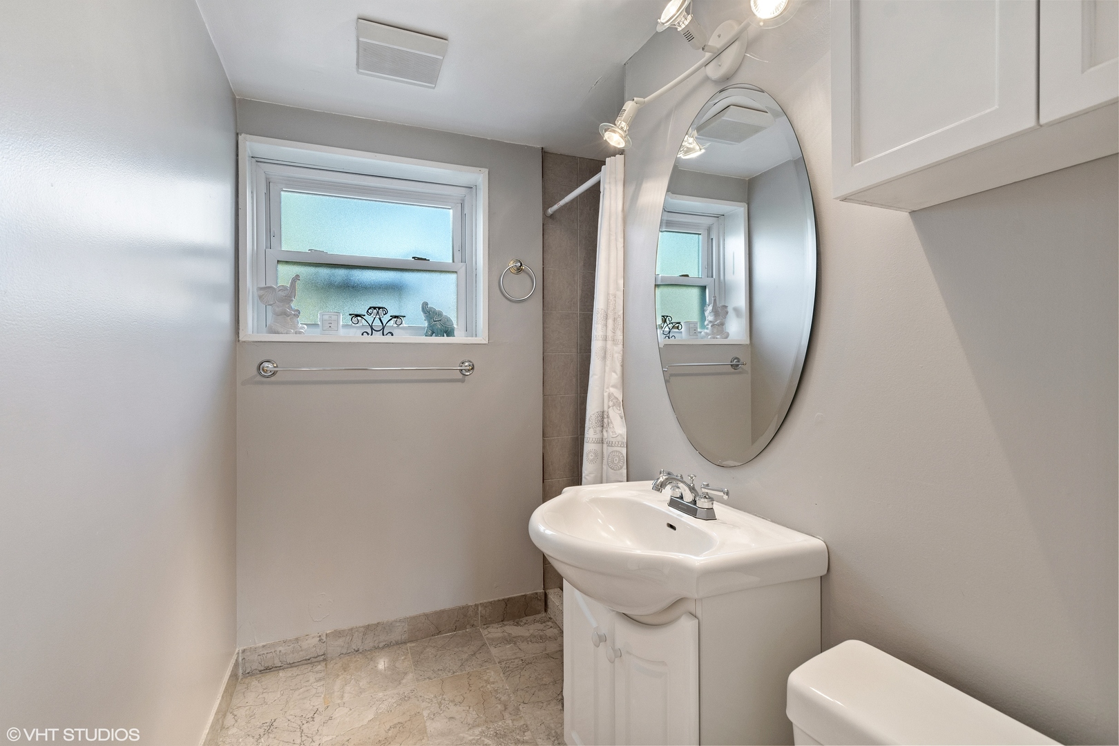 214 Michael Manor Glenview, IL 60025 - Photo 14 of 17