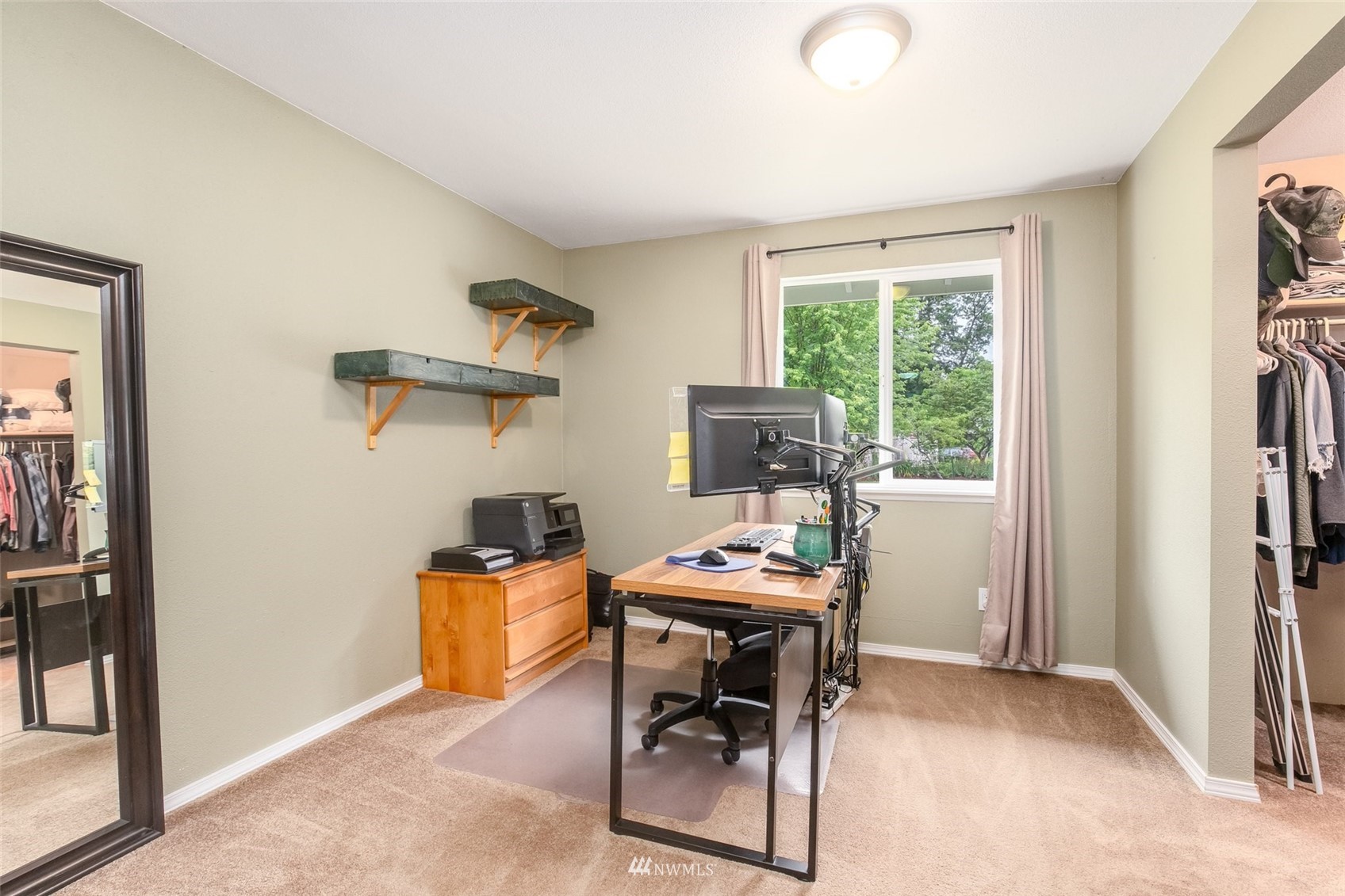 7030 Zangle Road Northeast Olympia, WA 98506 - Photo 15 of 35 Gallery Image 15