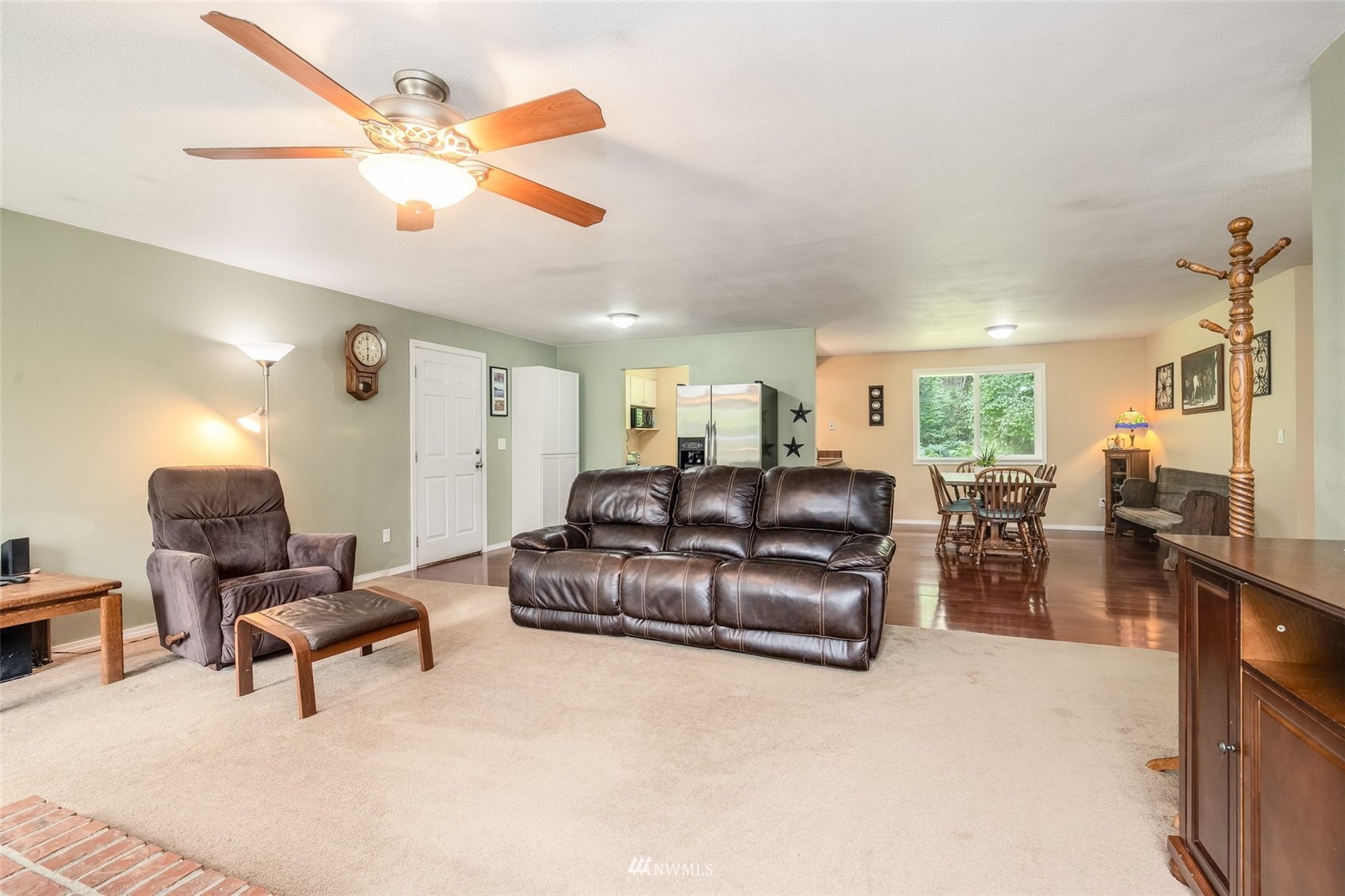 7030 Zangle Road Northeast Olympia, WA 98506 - Photo 4 of 35 Gallery Image 4