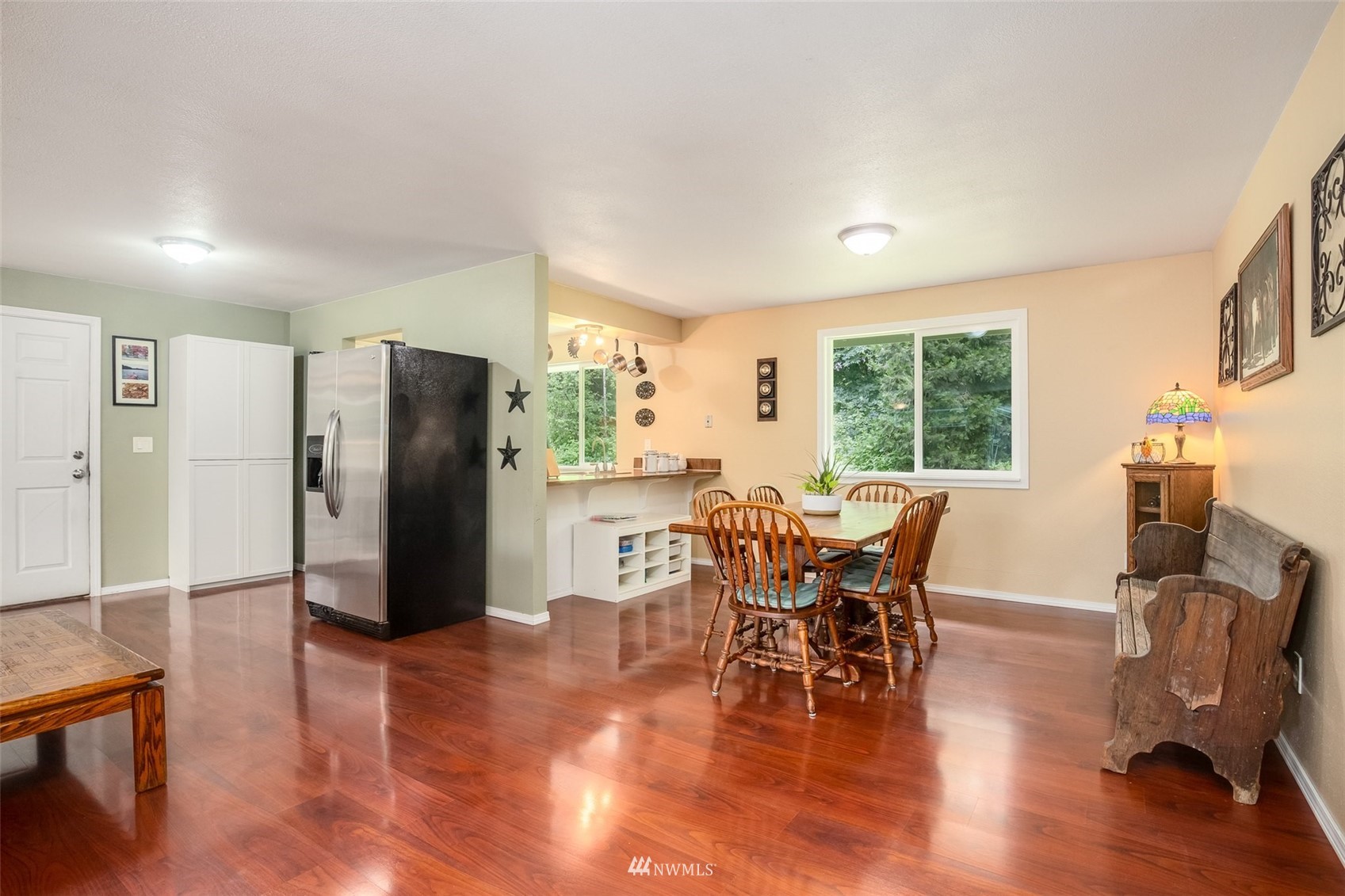 7030 Zangle Road Northeast Olympia, WA 98506 - Photo 6 of 35 Gallery Image 6
