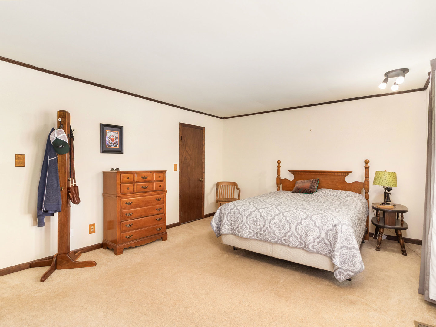 3017 Graham Road Somonauk, IL 60552 - Photo 19 of 30 a bedroom with a bed and a walk in closet