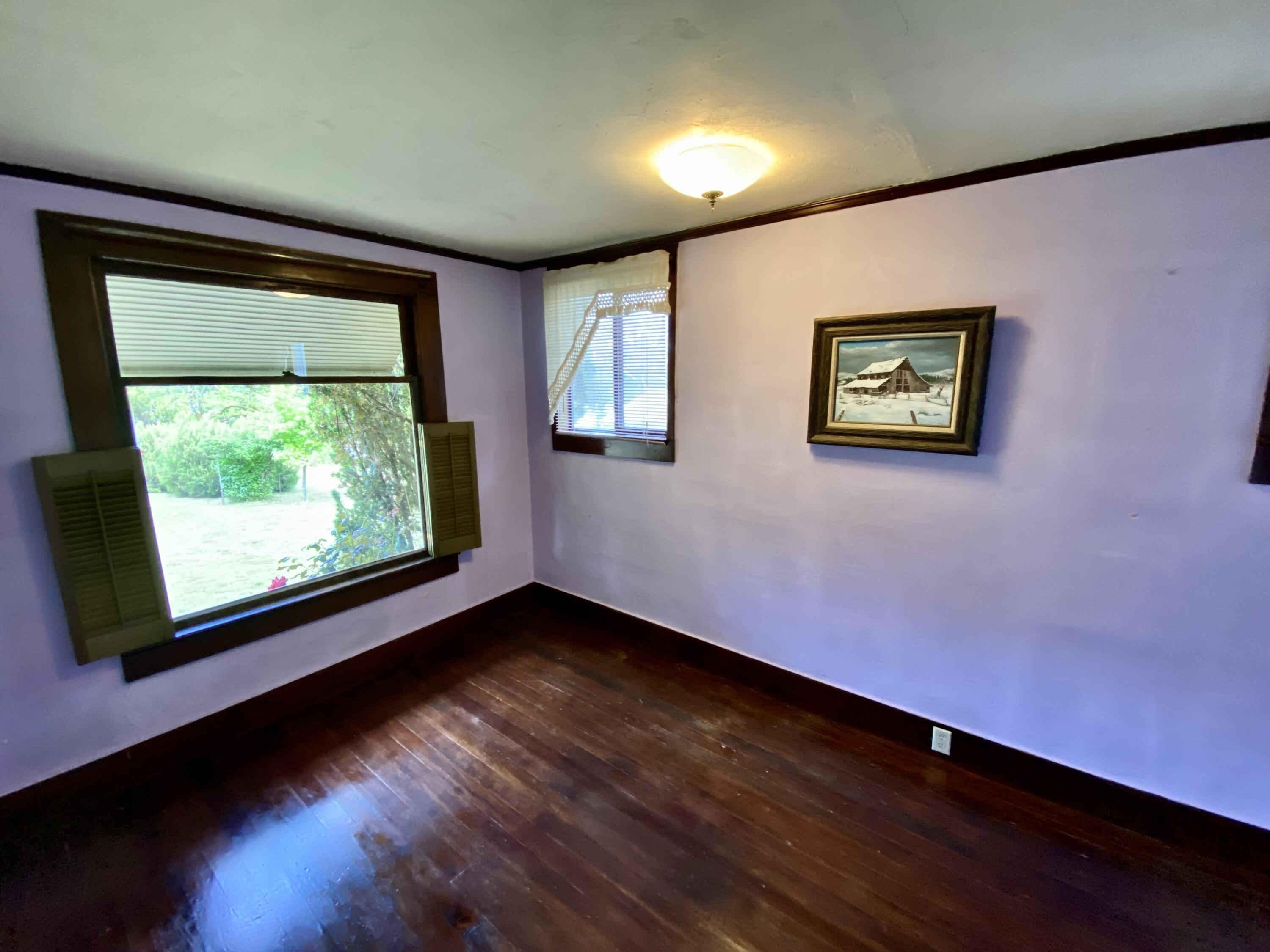 6800 Hugo Road Grants Pass, OR 97526 - Photo 13 of 24 IMG_0002