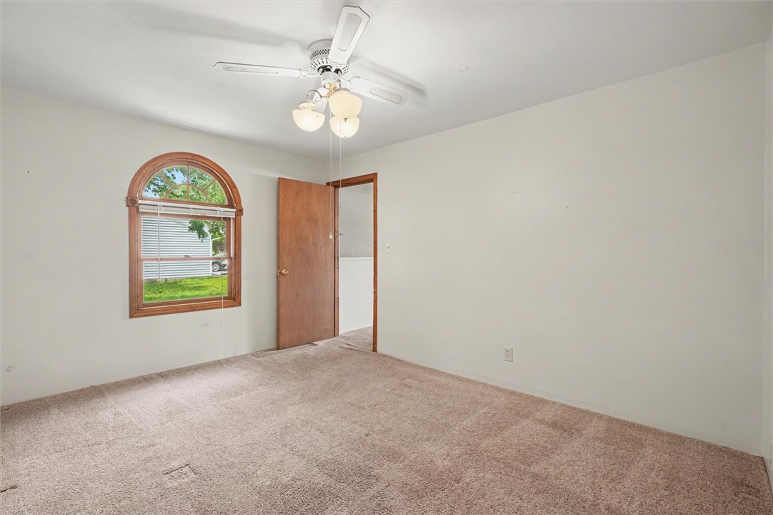 1812 Adams Street Tilton, IL 61833 - Photo 23 of 38