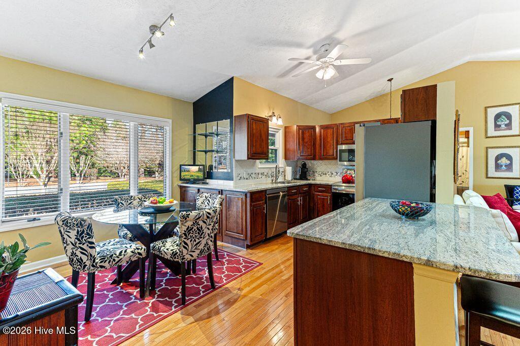 1360 Burning Tree Road Pinehurst, NC 28374 - Photo 14 of 41 Breakfast Area