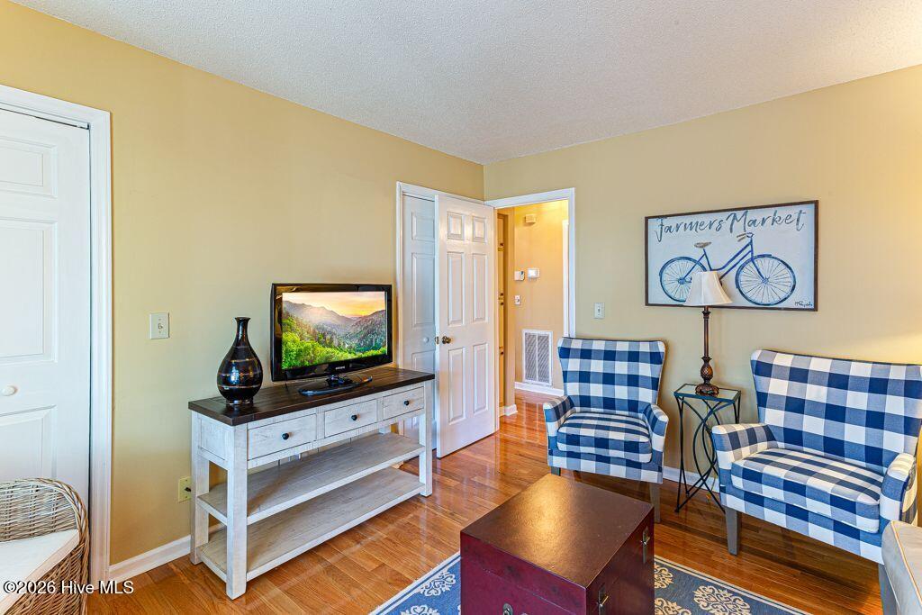 1360 Burning Tree Road Pinehurst, NC 28374 - Photo 27 of 41 Guest Bedroom or Flex Room