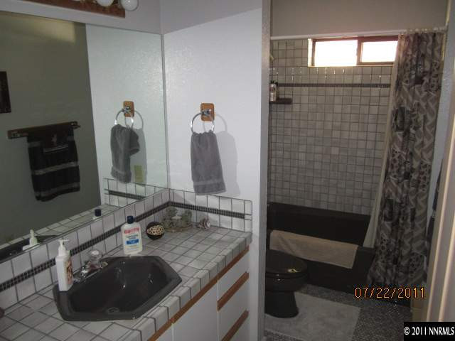 7260 Hurst Park Road Reno, NV 89502 - Photo 9 of 13 Photo 9
