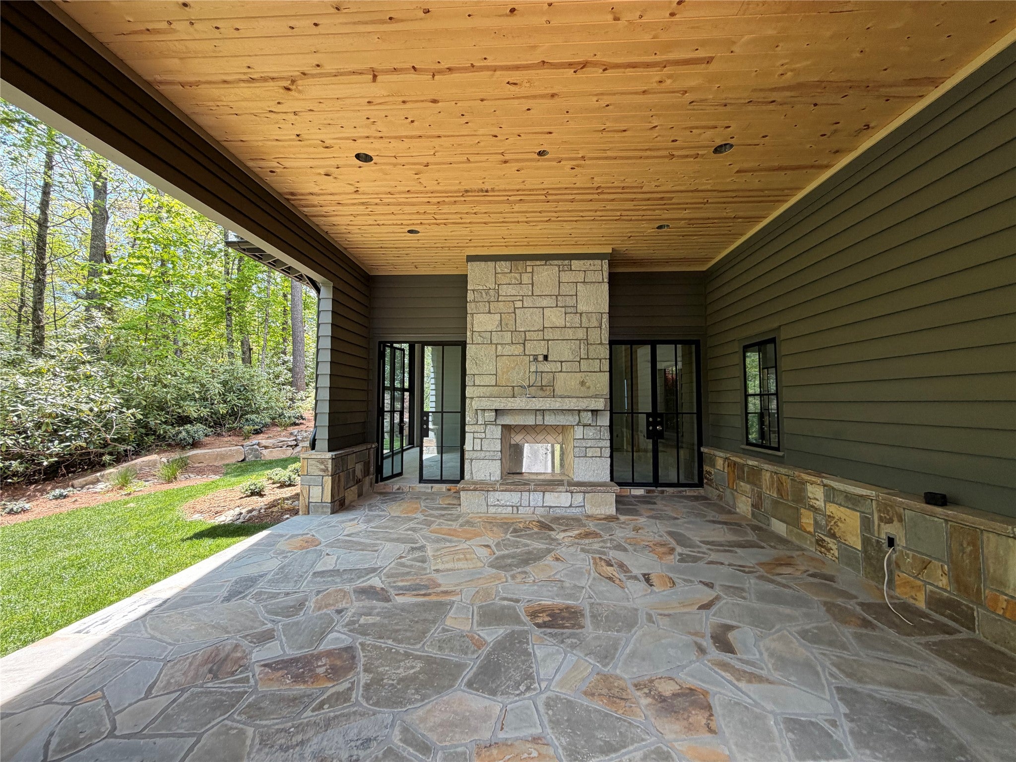86 Highgate Road Highlands, NC 28741 - Photo 14 of 76 Gallery Image 14