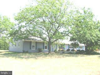 220 North Pemberton Road Pemberton, NJ 08068 - Photo 1 of 6