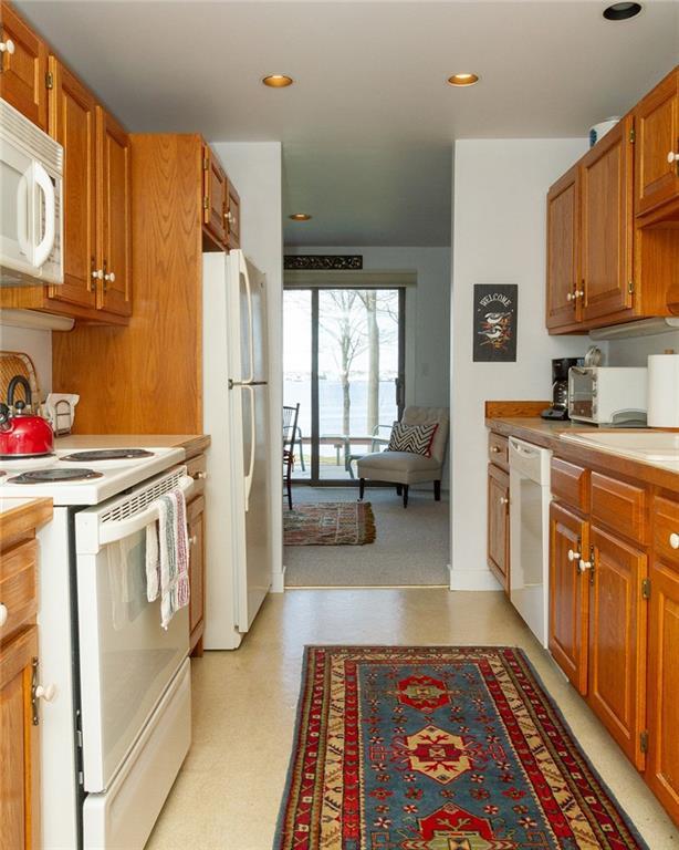 27 Jameson Point Road, Unit 7 Rockland, ME 04841 - Photo 9 of 25 Looking back towards the dining room...