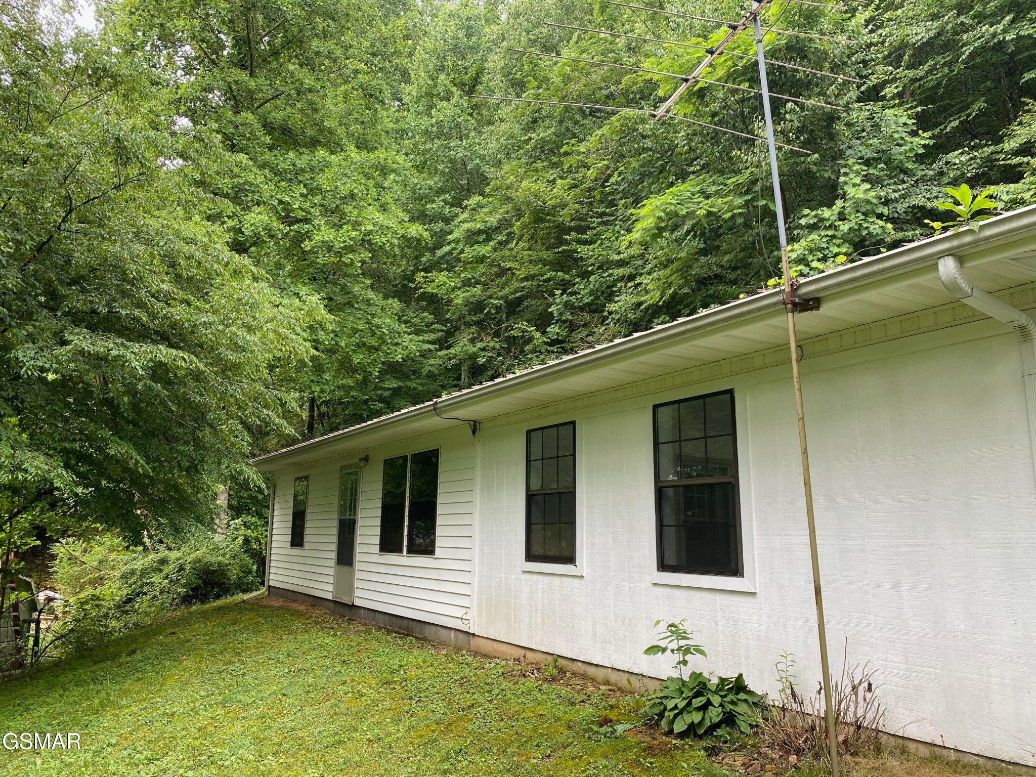 2204 Grassy Branch Road Sevierville, TN 37876 - Photo 17 of 21 Gallery Image 17