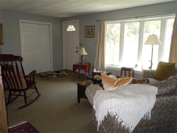 20 Lisa Road Peabody, MA 01960 - Photo 17 of 21 Gallery Image 17